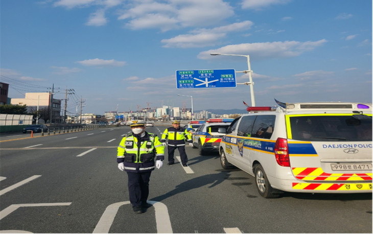 7e2feda75a03d62b75299d540afbba12_1710205